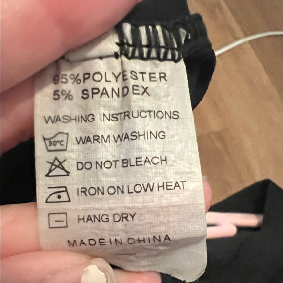 Women Black Queen 07 Jersey PJ ( M) - Picture 7 of 7